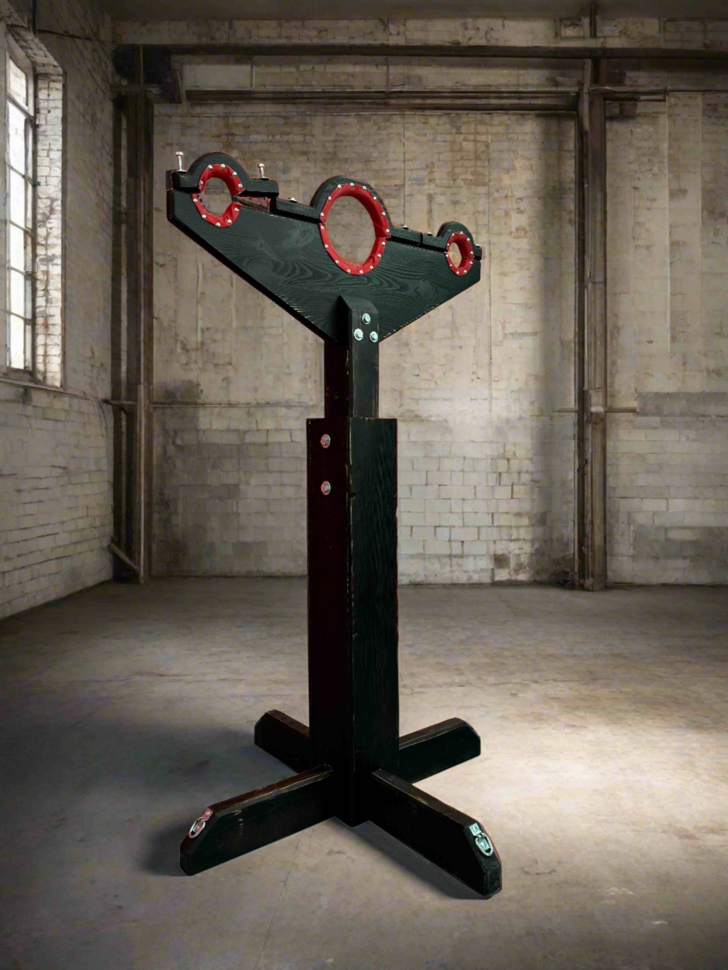 Shackled Delight: Wooden Post for BDSM Fixation and Play - BDSMWoody