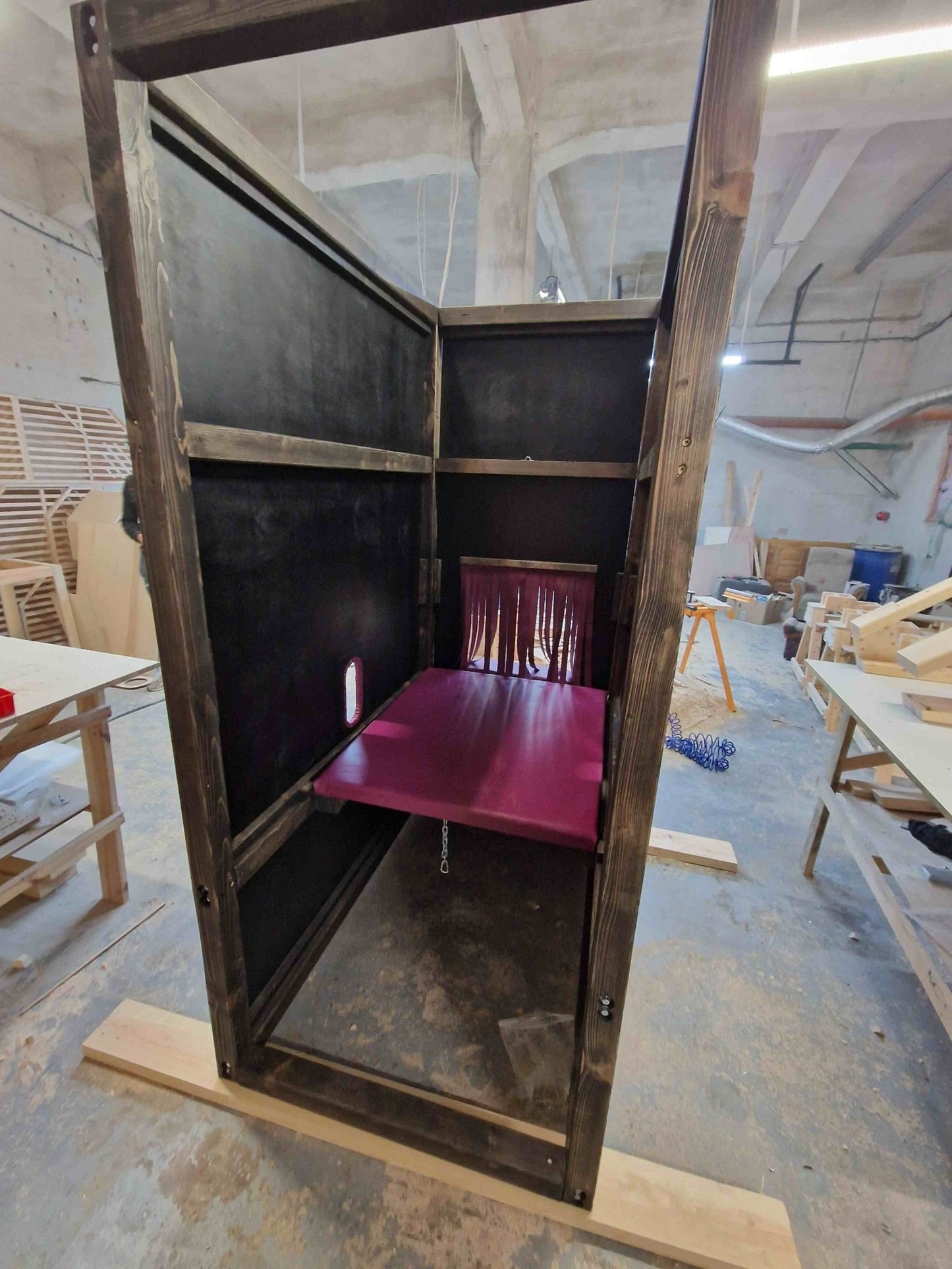 Luxury BDSM Folding Bench & Dungeon Cabin: Your Ultimate Bondage Experience - BDSMWoody
