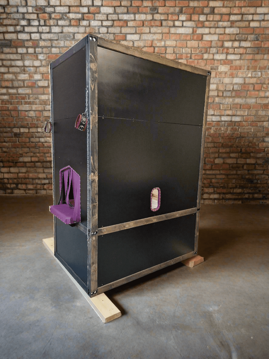 Luxury BDSM Folding Bench & Dungeon Cabin: Your Ultimate Bondage Experience - BDSMWoody