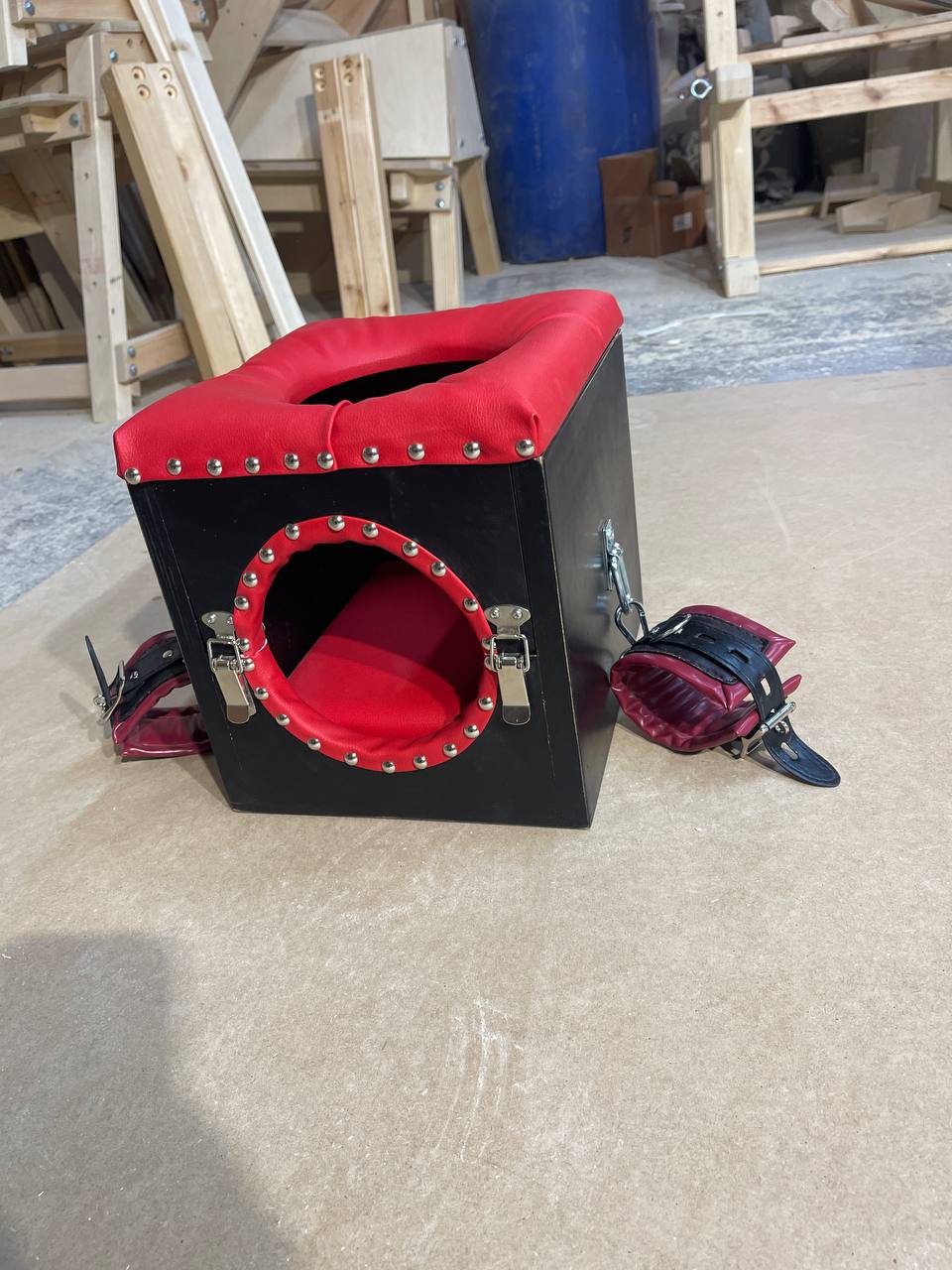 Head box, head bondage, fetish chair BDSM - BDSMWoody