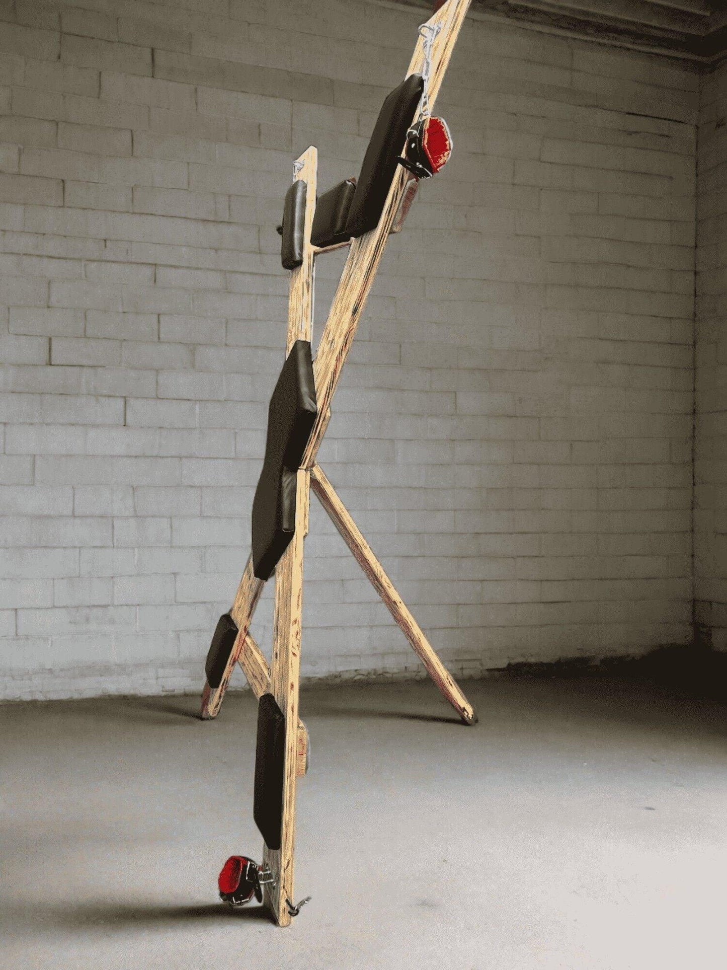 Custom BDSM Furniture - St. Andrews Cross for your Dungeon or Playroom without footrest - BDSMWoody