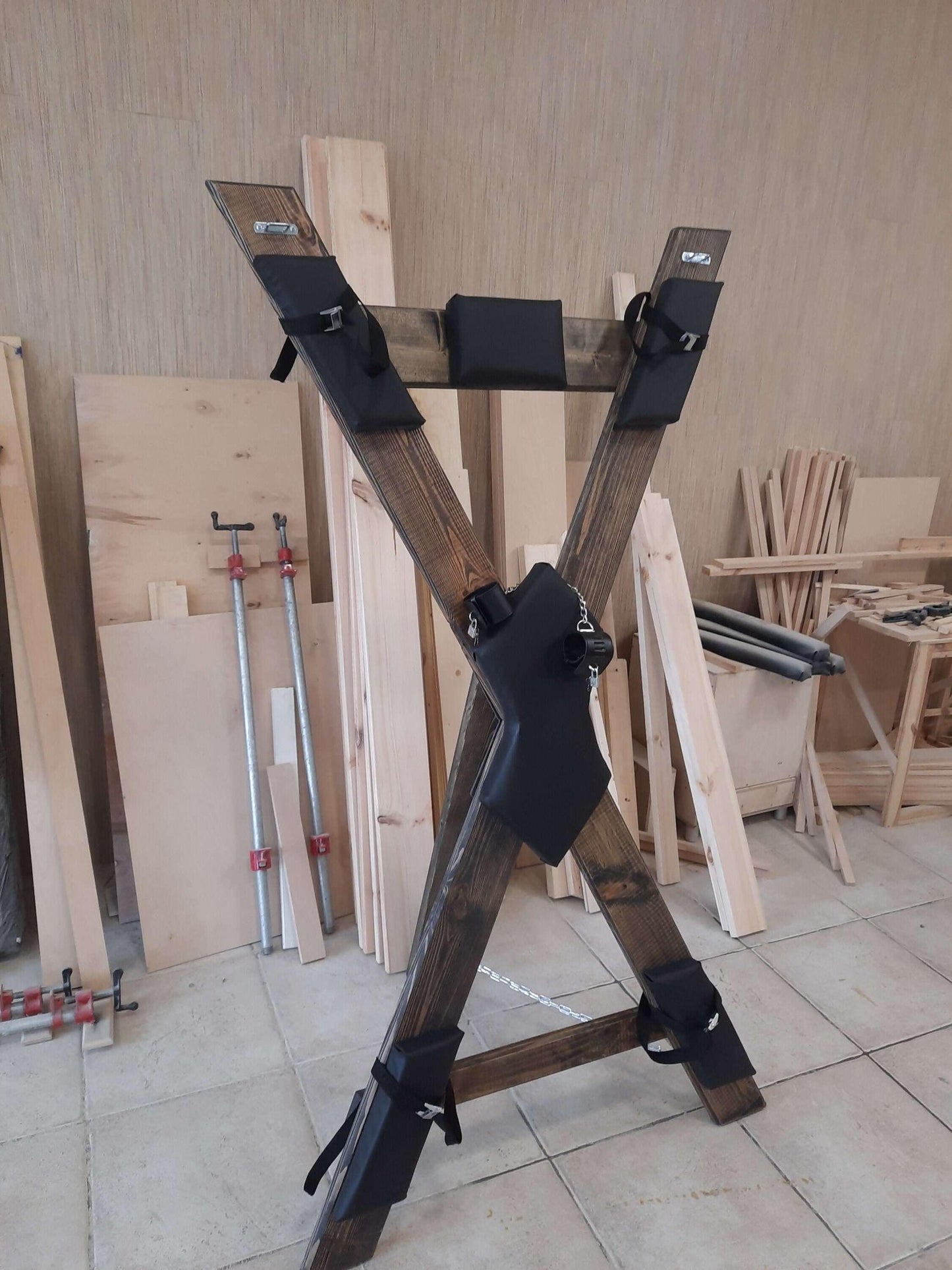 Custom BDSM Furniture - St. Andrews Cross for your Dungeon or Playroom without footrest - BDSMWoody
