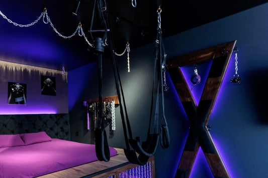 Sex Swing Setup: Freestanding Floor Frame vs. Ceiling Mount Comparison - BDSMWoody