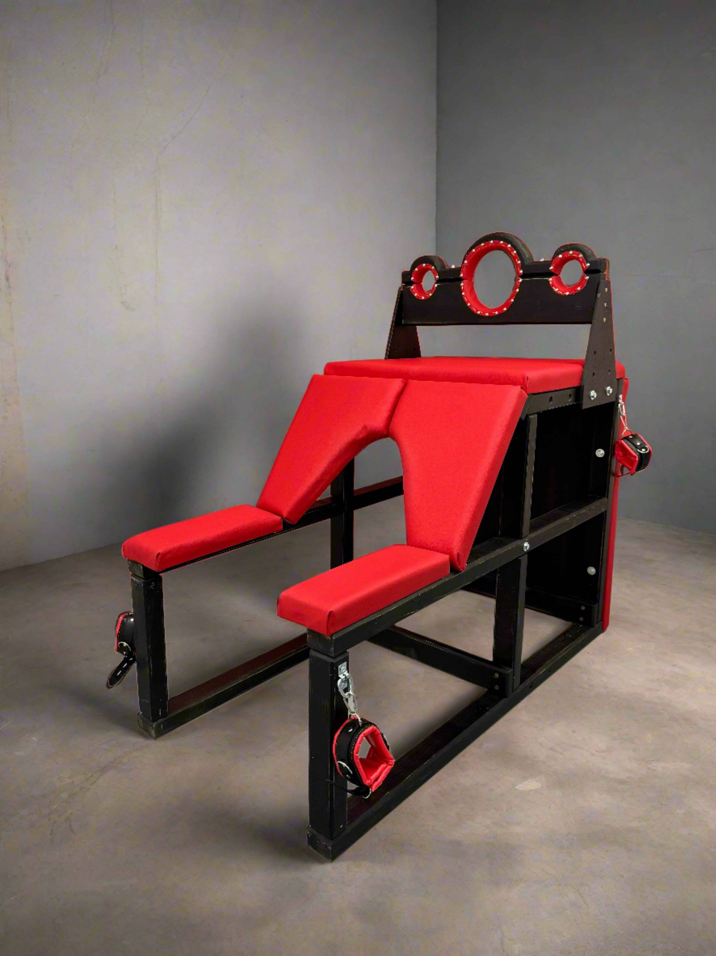 Station de fessée BDSM en bois - Banc de bondage pour la discipline