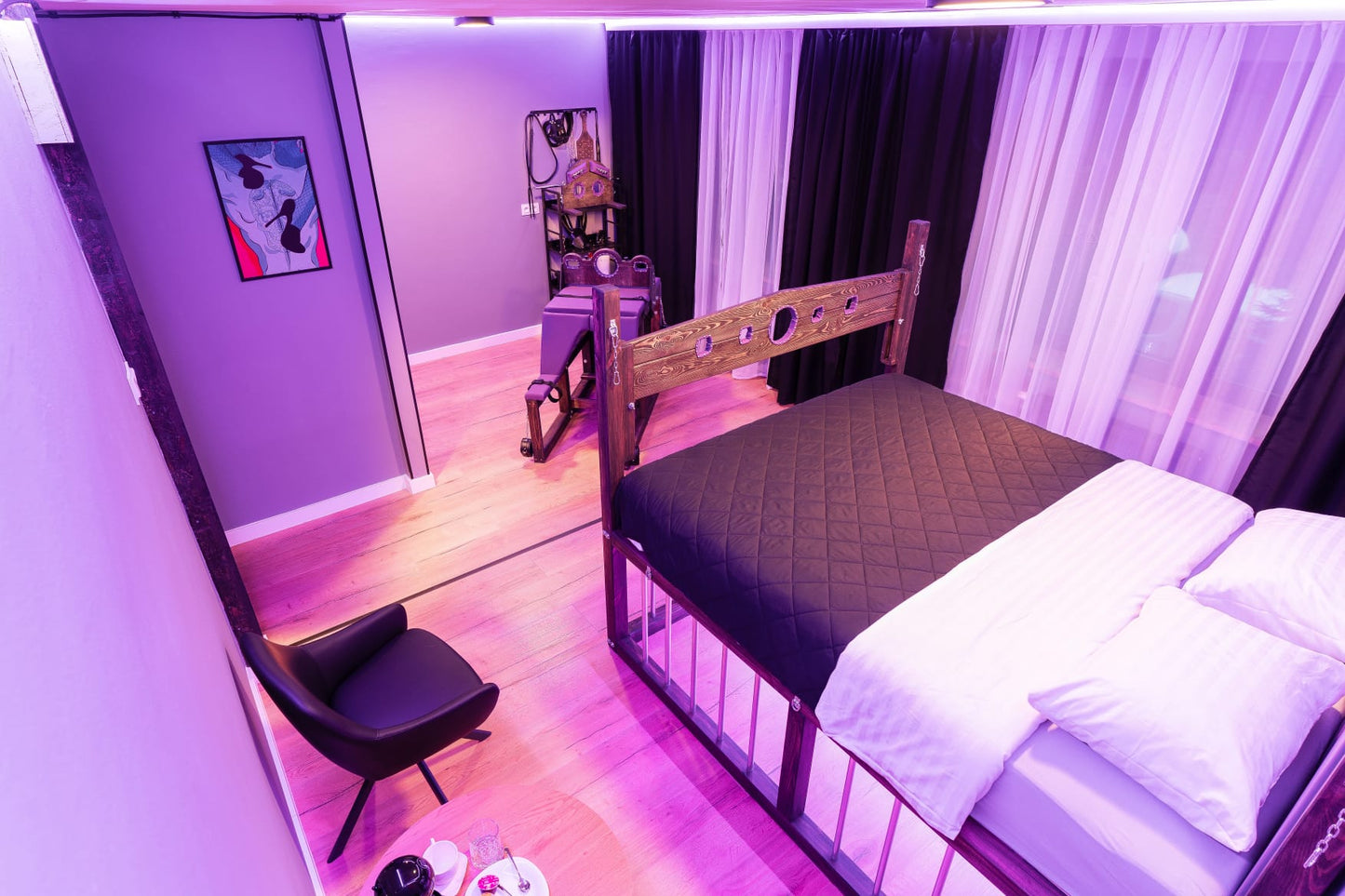 BDSM Bed with Underbed Cage - BDSMWoody